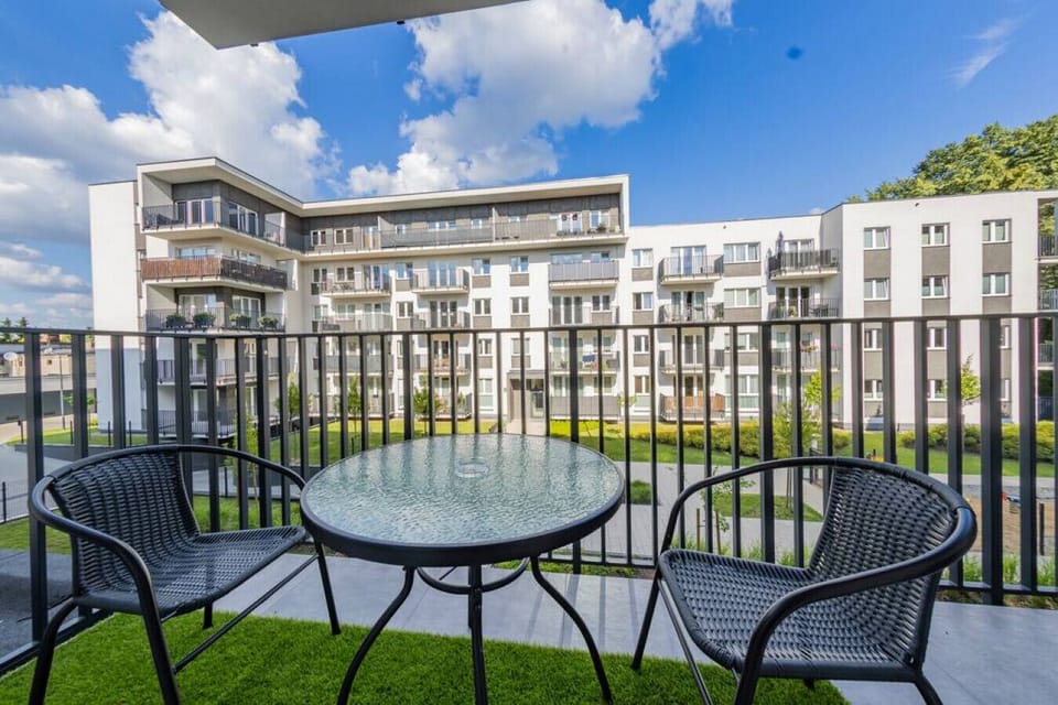 Private and Furnished Balcony | Book Now with RENTUJEMY