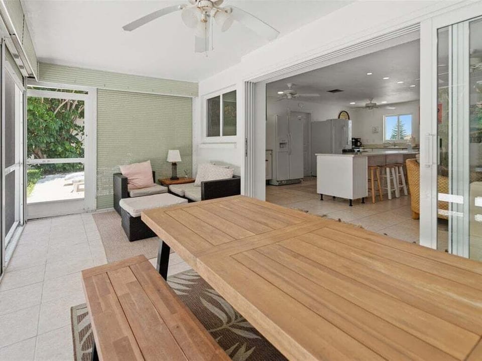 back patio dining table