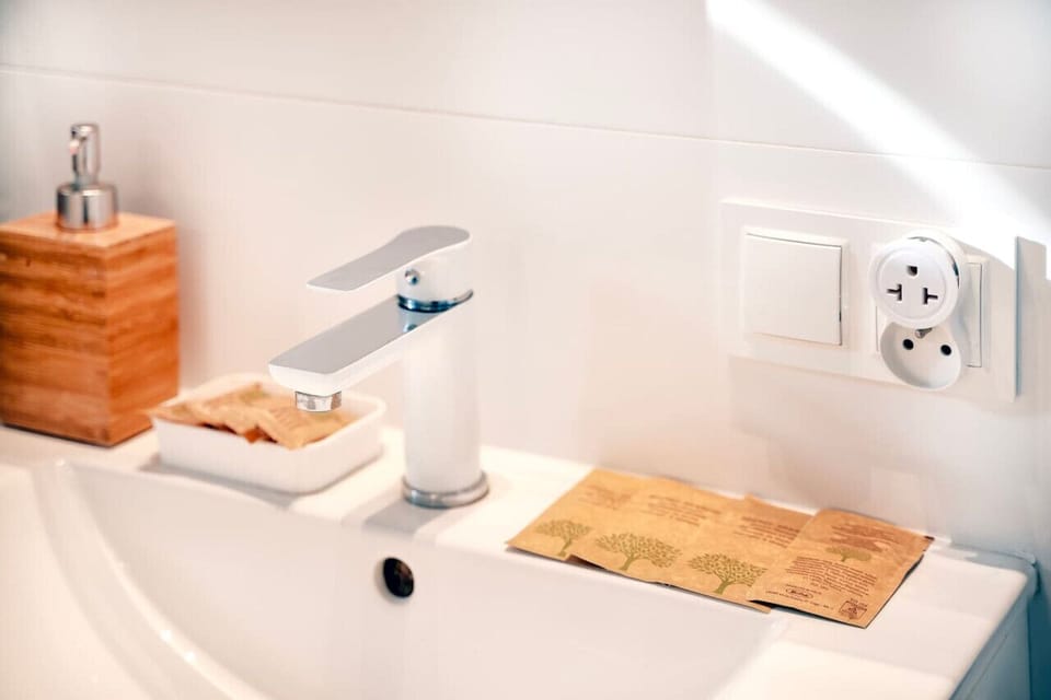 Bathroom - Book Now with RENTUJEMY.COM