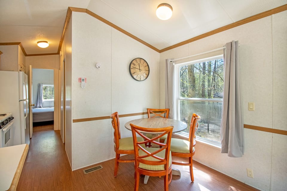 And a small dining area with seating for 4