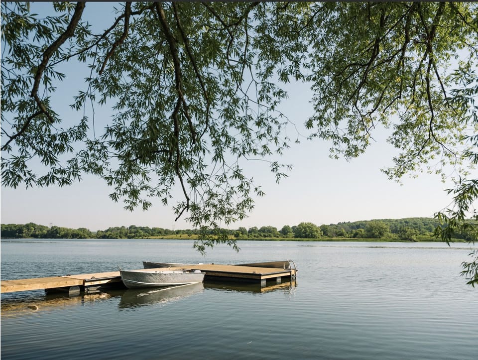 Private docks and fishing boat rentals