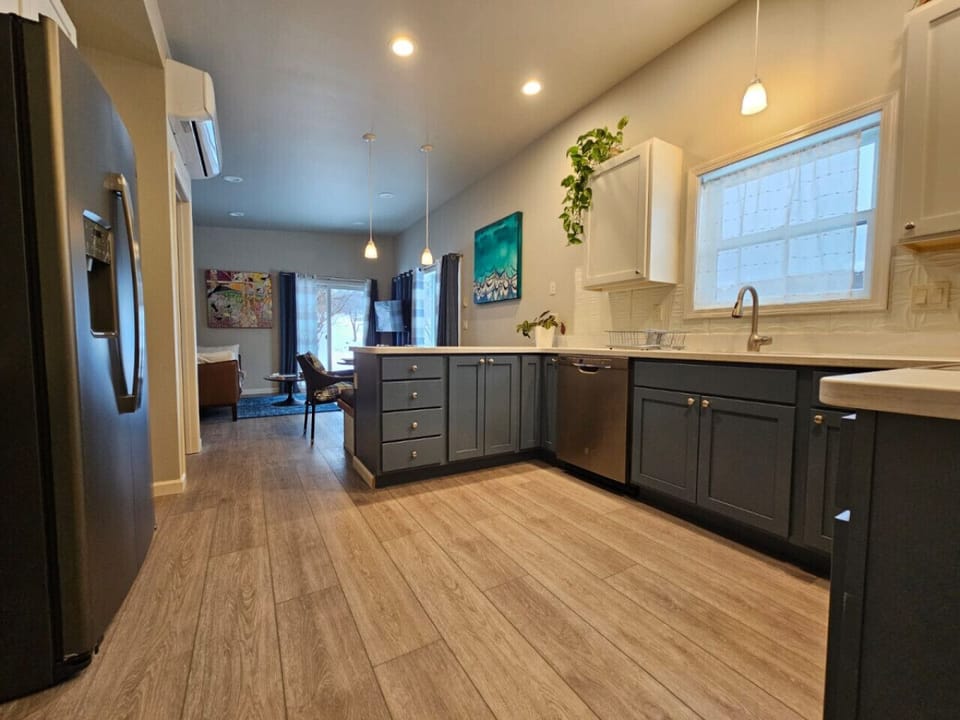 Modern Kitchen with Fridge, Microwave, 4 Burner Stove/Oven & D/W