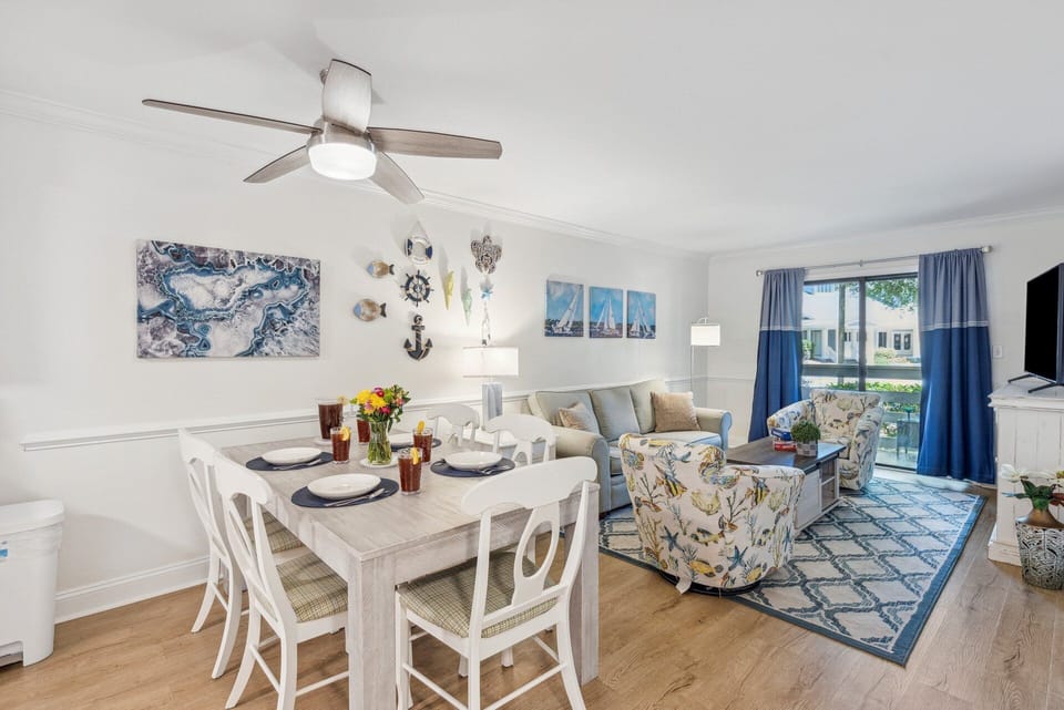New furnishings  and accessories