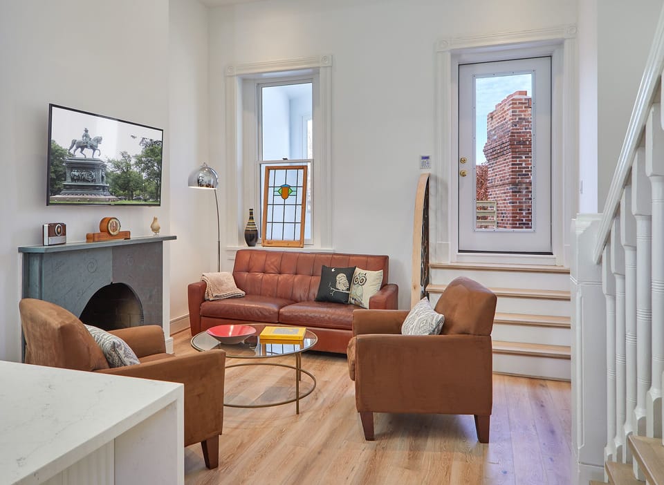 Bright, comfy space. Great for relaxing, pre-gaming, watching TV.