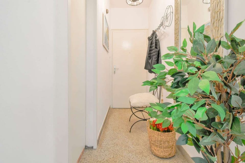 Welcome to your Sofia sanctuary. Step inside where a warm, inviting entrance awaits to start your stay off right. If you need directions or have any requests, just send us a message—we're here to make your arrival seamless!