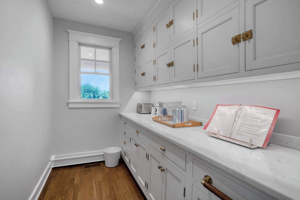 Sleek cabinets