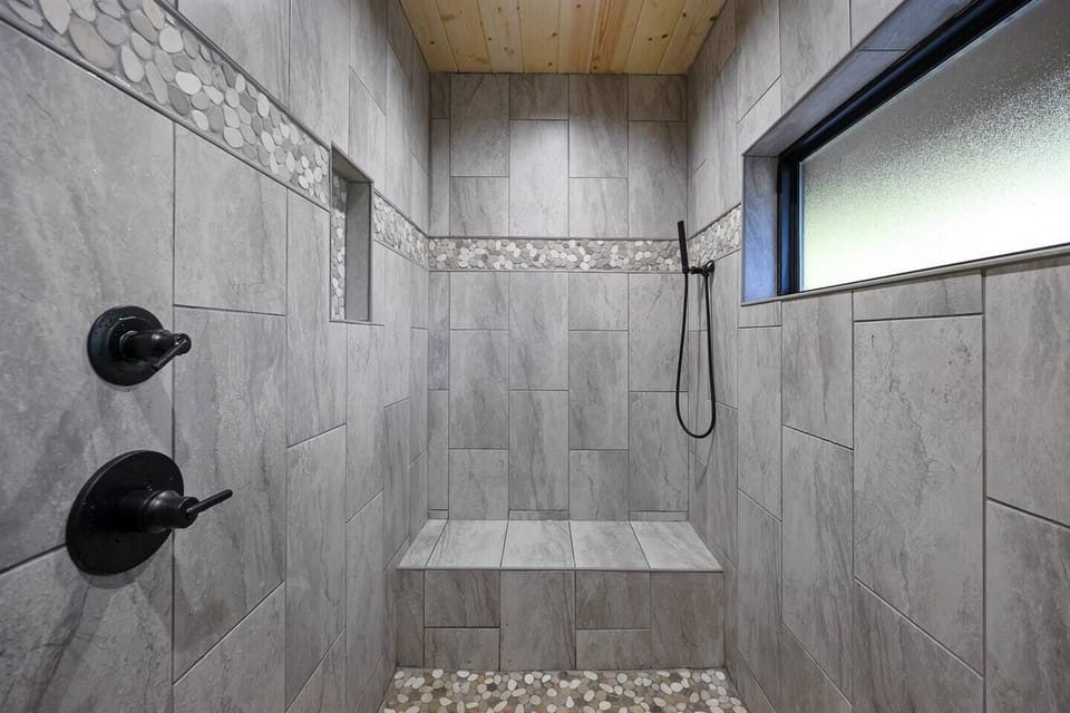Oversized shower King #1