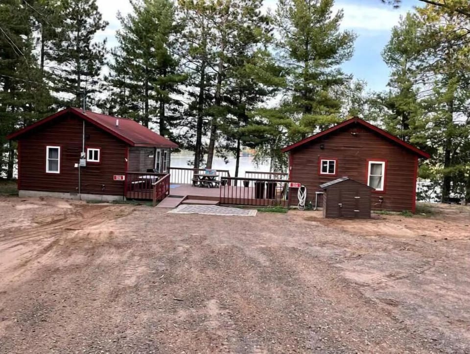 Newly remodeled lakeside cabins