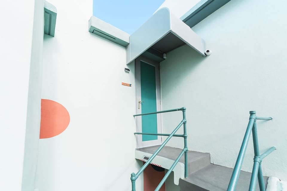 Upper-floor entrance to Canela Unit