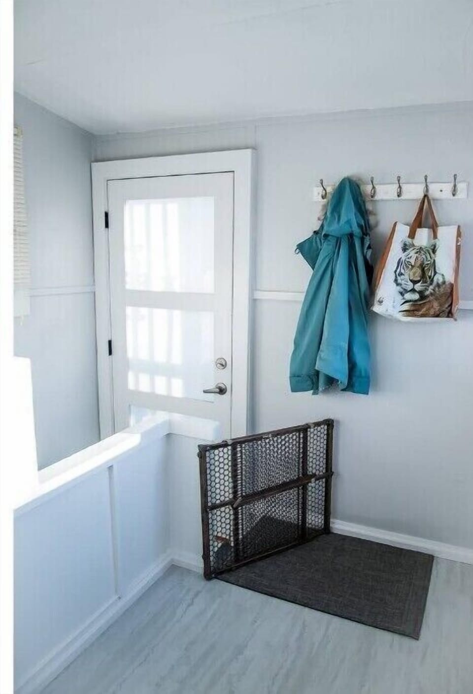 Mud room - off kitchen