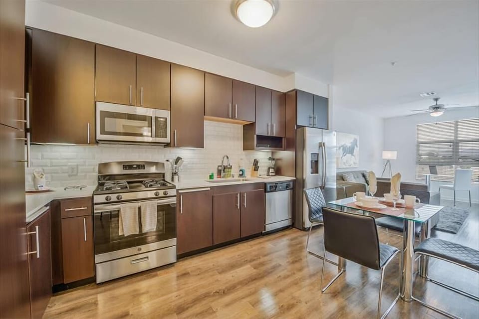 Mission Valley San Diego San Diego 1 Bedroom Kitchen