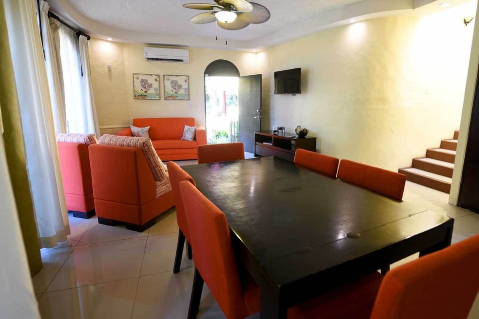 Large Dining table to enjoy meals together