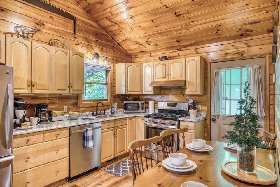 Fully equipped kitchen