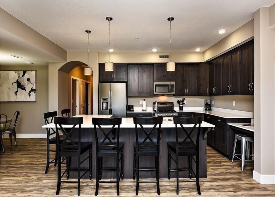 Kitchen - Unit 2