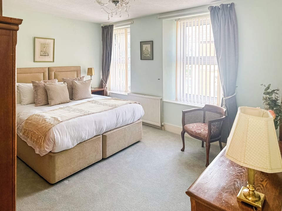 Double bedroom | St Anne&rsquo;s Cottage, Torquay
