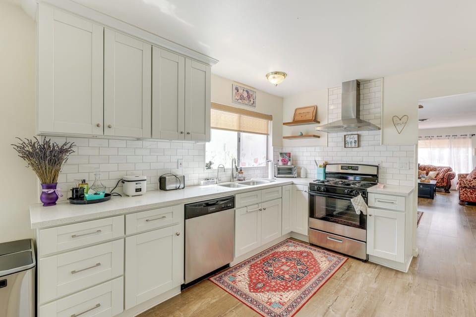 Kitchen | Dishwasher