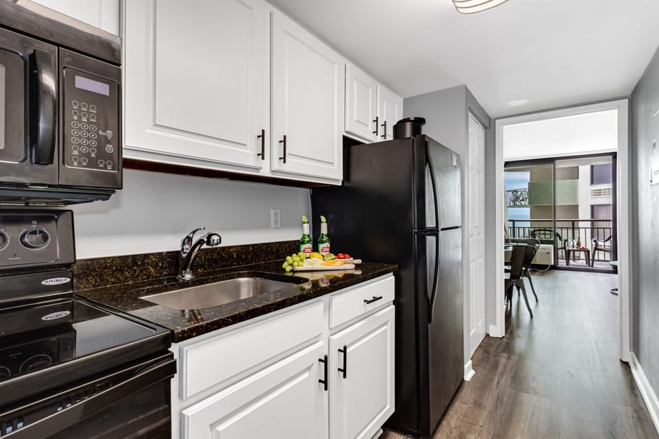 Create a sumptuous meal in this full kitchen