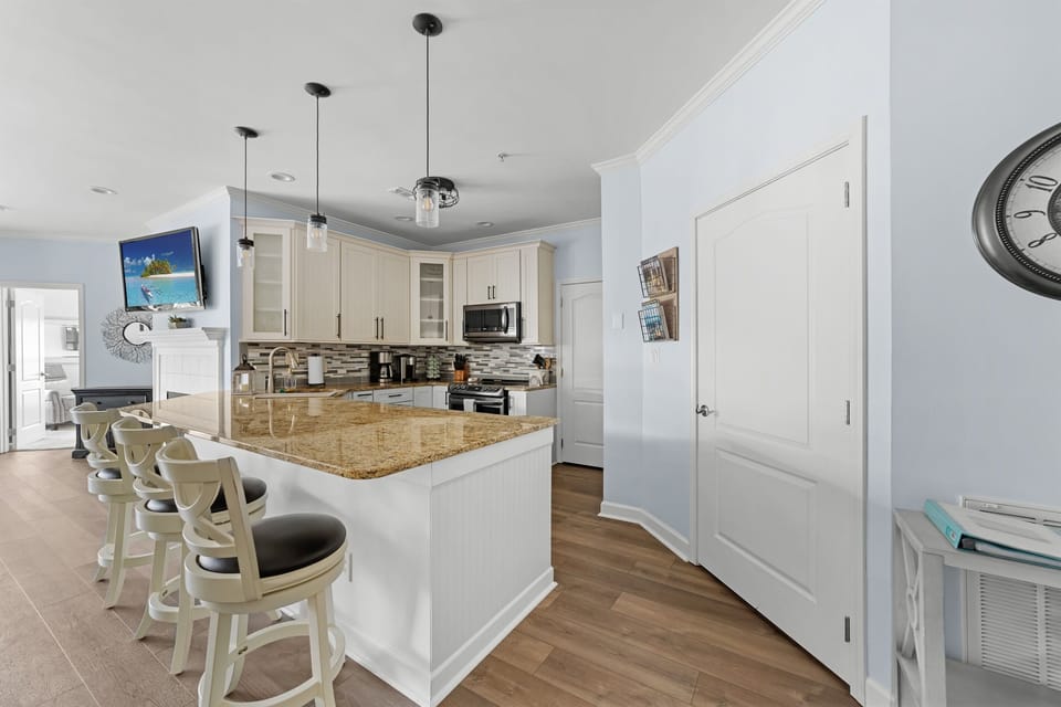 Fully equipped kitchen