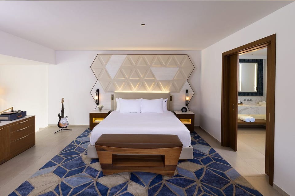 King size bed