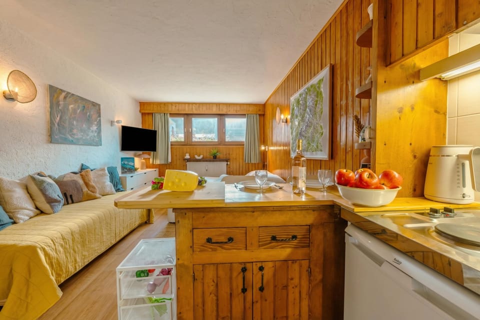 Kitchen and dining area