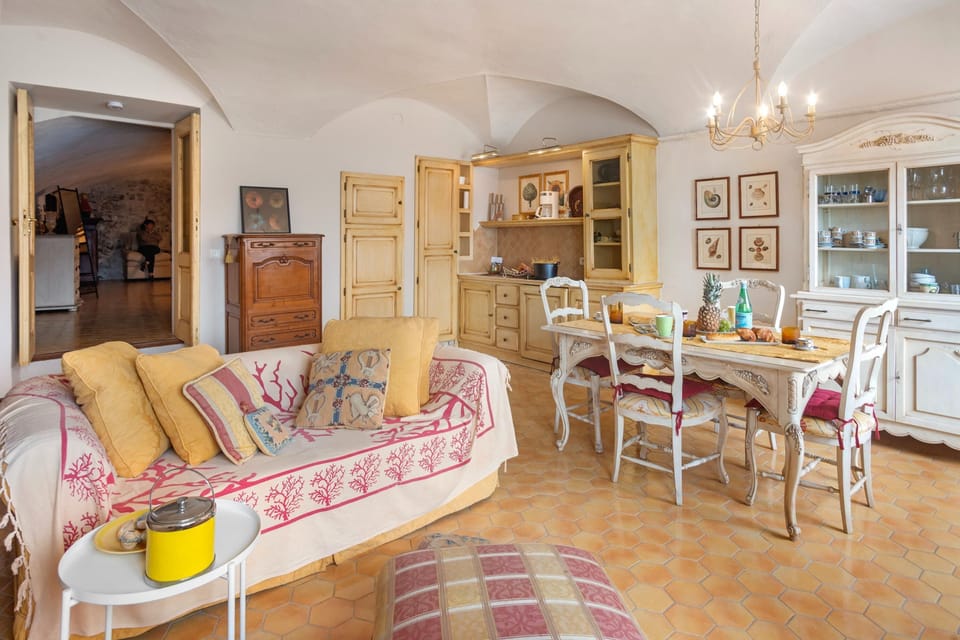 Living and dining room