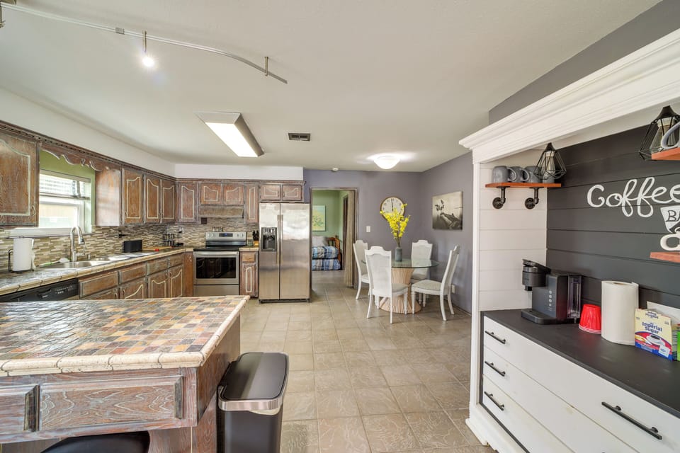 Kitchen | Bar Seating | Breakfast Nook | Keurig Coffee Maker