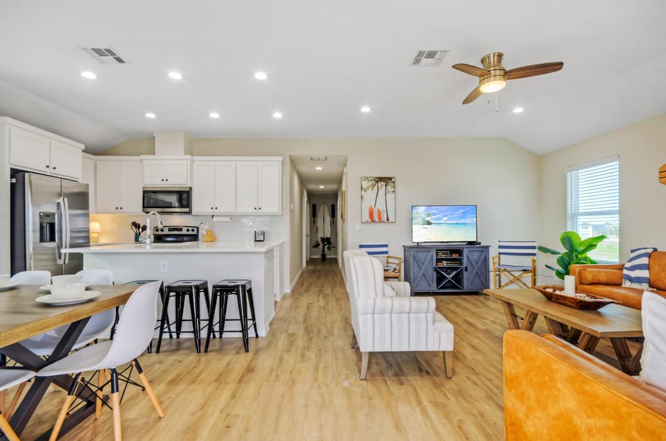 Embrace coastal vibes in this beach-inspired living space.