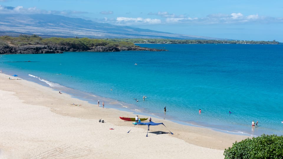 Walk to Hapuna Beach and Hapuna Westin Hotel in 10 minutes.  Voted #1 Beach in USA previously.