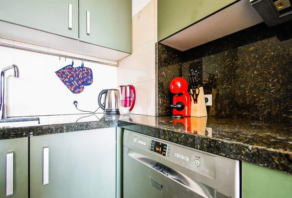 Start your mornings right with a fully equipped kitchen and coffee setup.
Book now and enjoy your daily rituals.