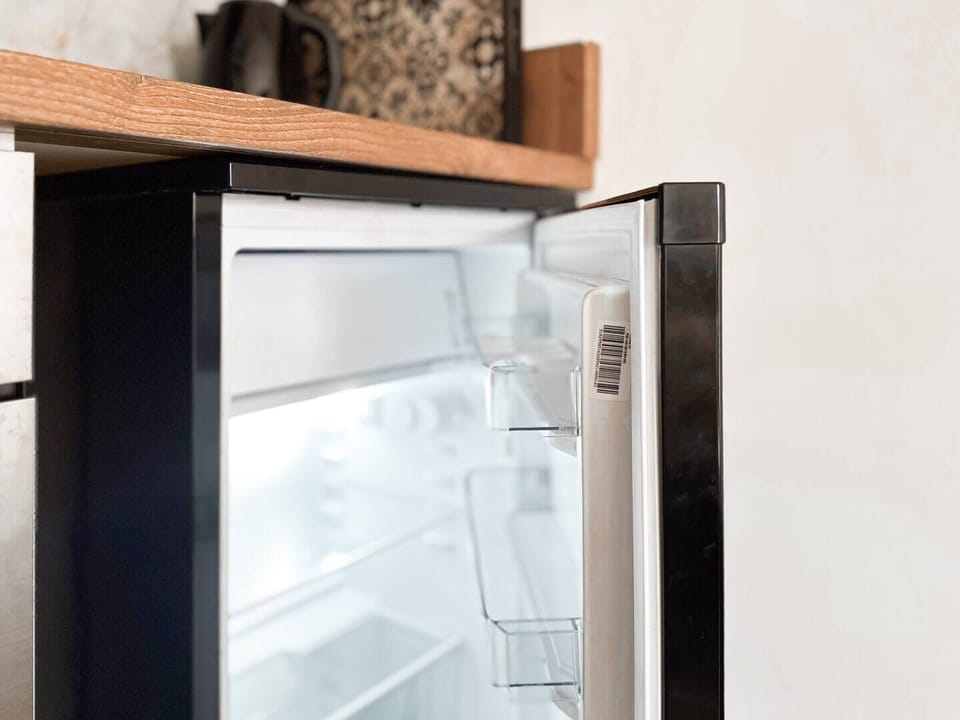 Compact and clever: A mini-fridge to chill your travel treats.