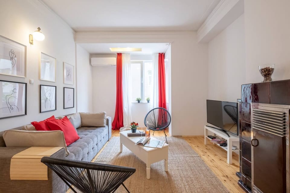 Modern chairs chairs work great with the authentic spirit of the apartment
