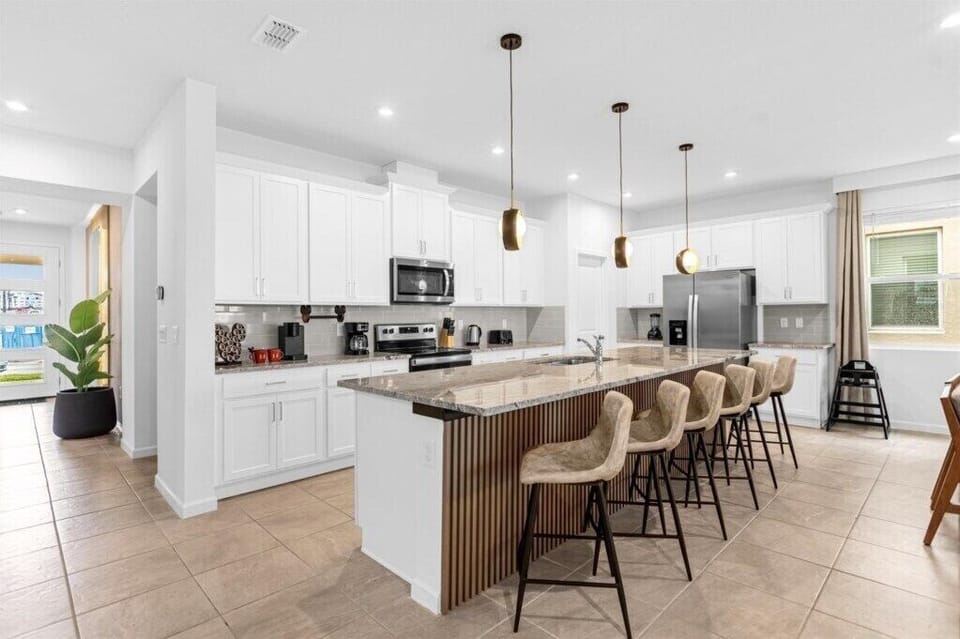 9113 Coastal Reef Way (8).jpg