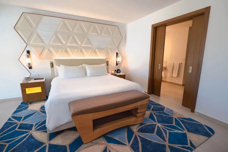 King size bed