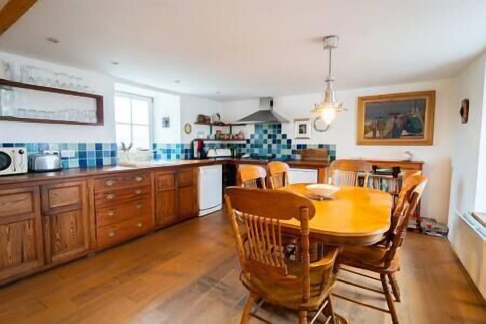 D9d0c899 fdf1 406d 9bf7 76bcb5142b3b