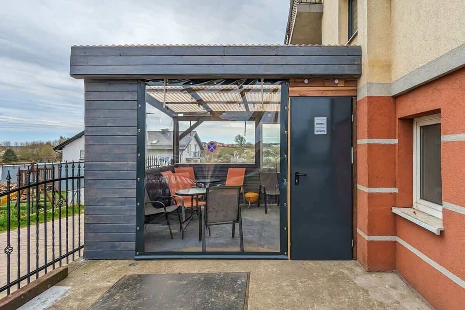 Furnished, enclosed terrace/patio.