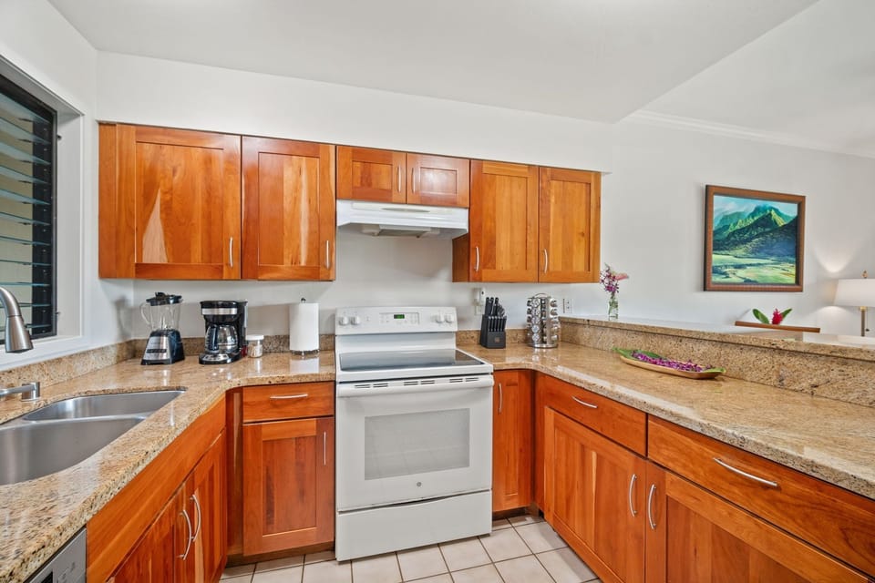 Fully stocked kitchen for dining in