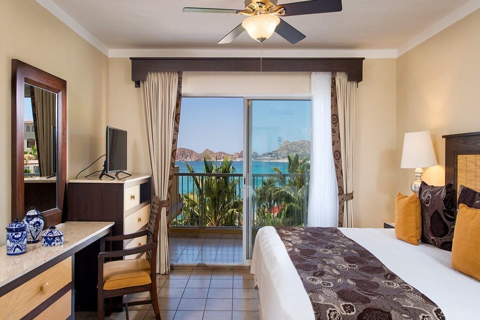 Ocean-view suite: dreamy comfort with a scenic backdrop.