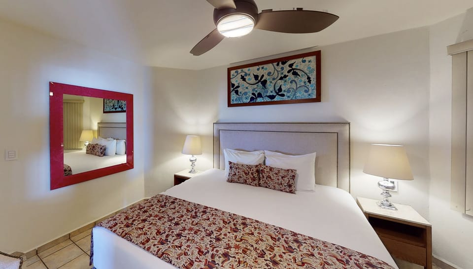 Cozy seaside sleep - your tranquil retreat in Los Cabos.