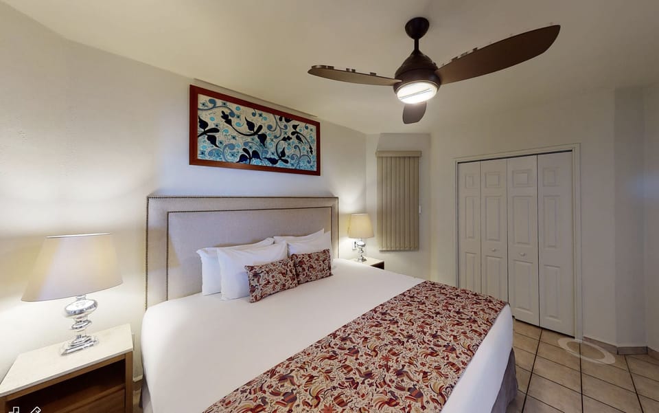 Cozy seaside sleep - your tranquil retreat in Los Cabos.