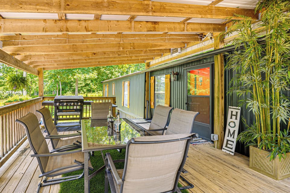 Nancy Vacation Rental | 3BR | 2BA | Steps Required | 1,280 Sq Ft