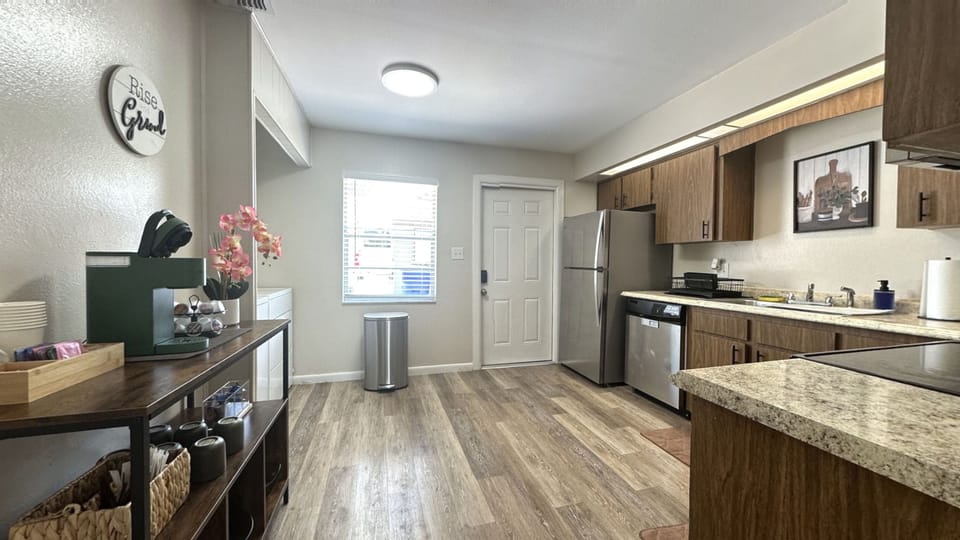 Stainless Steel appliances, Coffee Station, cookware, and more amenities.
