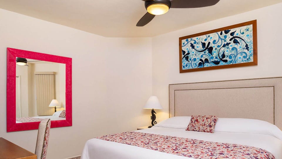 Stylish Restful Retreat - Serene Sleeps at Villa del Palmar Cabo.
