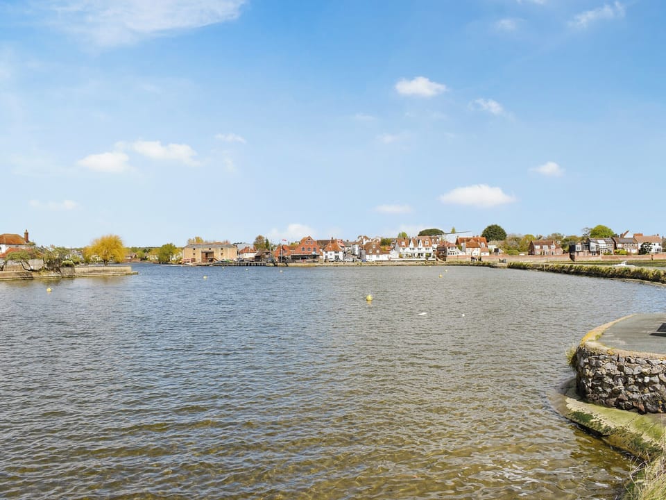 Surrounding area | Spring Lodge, Emsworth, Havant
