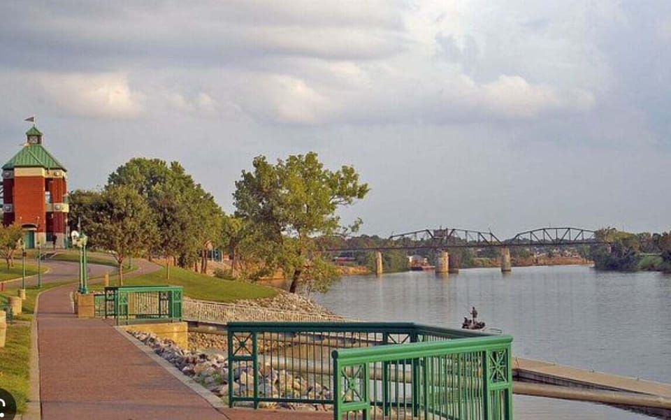 Just blocks away is the picturesque riverwalk that winds 1.5 miles beside the Cumberland River. 
Don't forget to make time for the museum (at the entrance) to learn all about the history of the commerce that the river has brought to town.