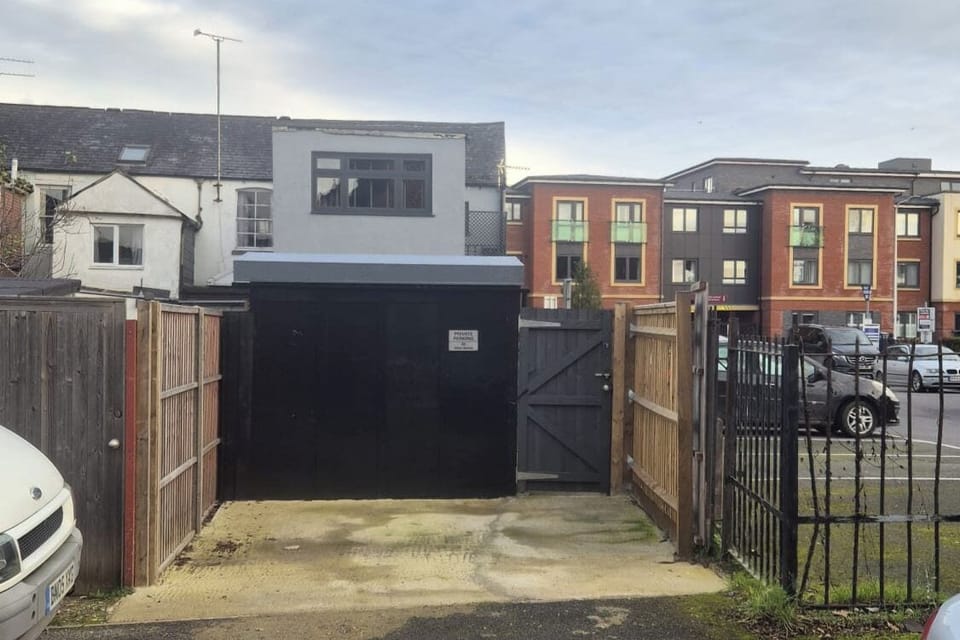 Dedicated free parking for one vehicle at the rear of the property.
Google maps.
https://goo.gl/maps/RWVYd2ZS4ZLsF3Qw7

What3words: Fans.Brings.Tree
