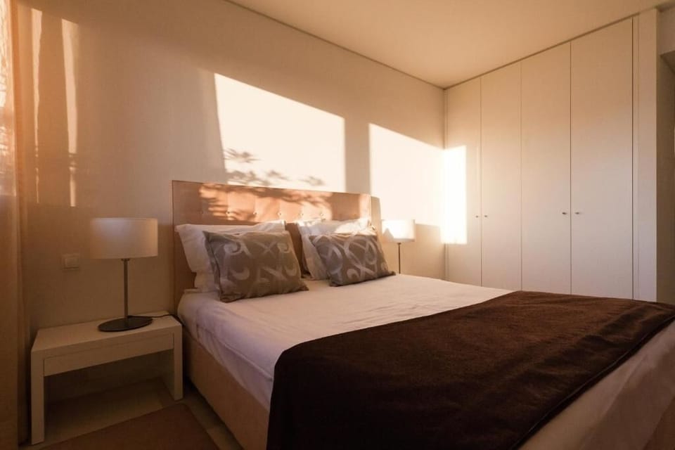 Unit with Queen bed