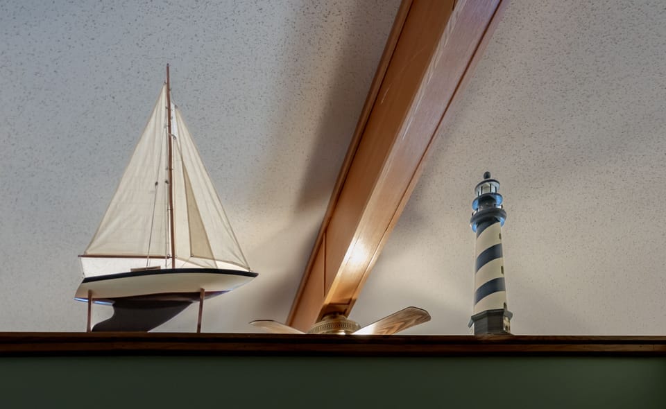 We love these little details on the upper level!