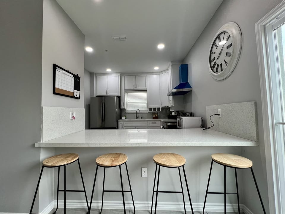 Counter Seating