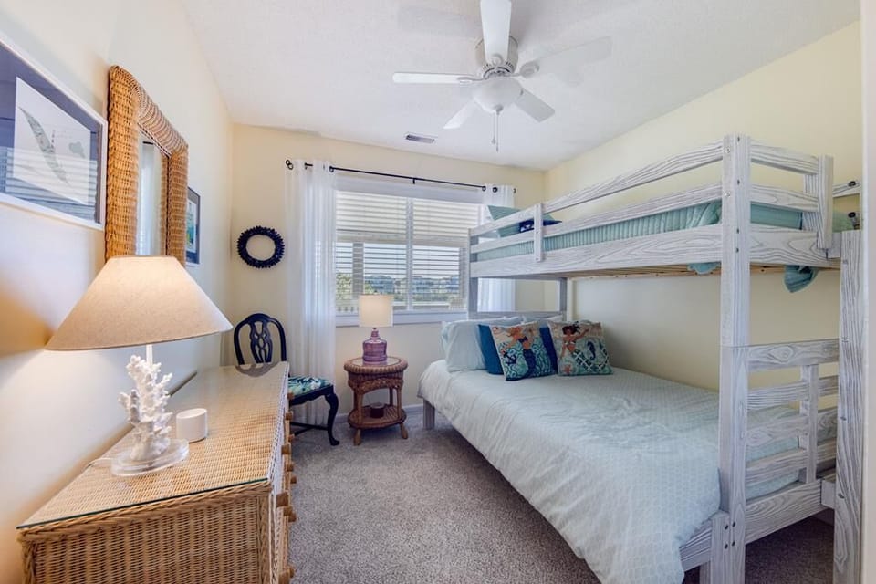 Copy of 07-752 Lakeview - Bedroom-3