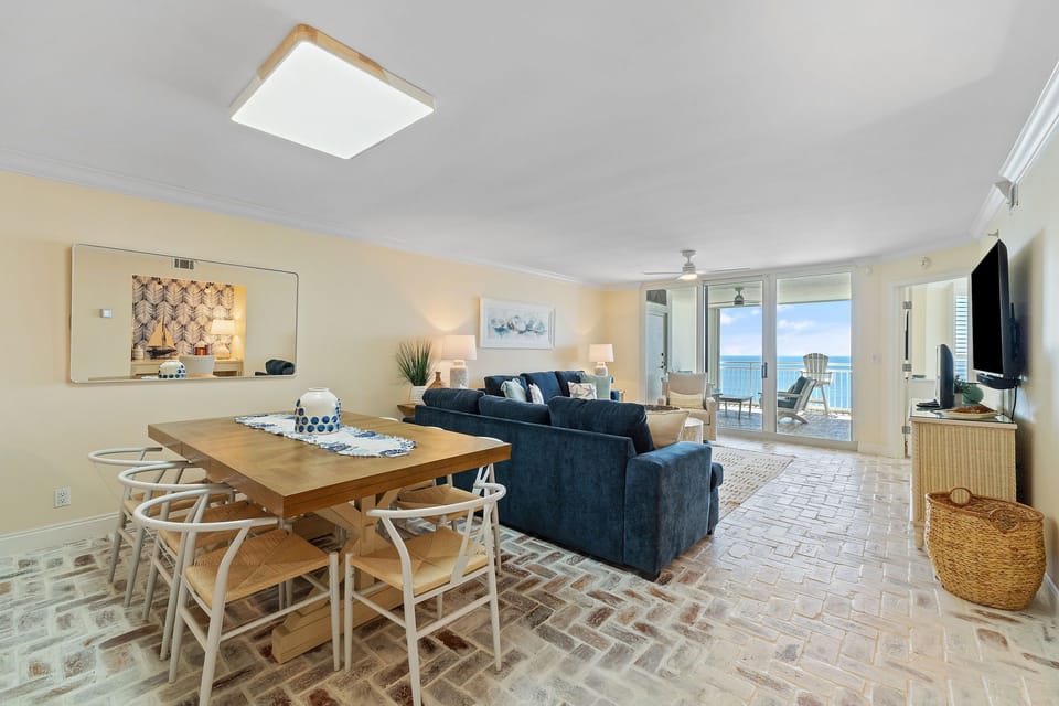 Living and Dining Room